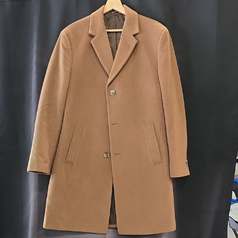 NWOT Tommy Hilfiger Men's Camel Trench Coat Fits 42R